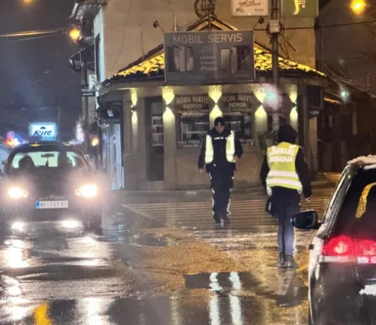 Mušakrac nožem isjekao dvojicu taksista u Novom Pazaru