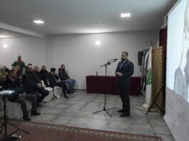 U Petnjici održana projekcija filma „Muftijin amanet“ – Sjećanje na vizionara rahmetli Muamera Zukorlića