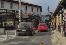 PLJAČKA U NOVOM PAZARU – Upao u zlataru s pištoljem i odnuo zlato vrijedno pola miliona eura