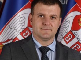 Memić – Na protestu u Novom Pazaru je bilo manje od 2.000 ljudi, uglavnom starijih