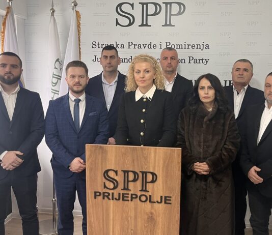 SPP traži da nacionalna zastava Bošnjaka bude istaknuta na svakoj javnoj ustanovi Prijepolja