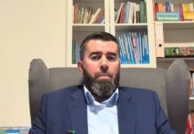 Mujović: Vjerujem da će Ustavni sud poništiti odluku o zabrani mahrame u školama