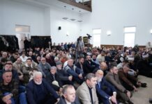 Otvorena džamija u naselju Erozija