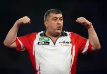 Rođen je u Tutinu, osvojio je LŠ, a u Engleskoj je izazvao haos, sada igra protiv svjetskog šampiona