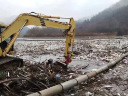 Dramatične scene iz Sandžaka: Rijeka ponovo pretvoren u plutajuću deponiju, ekolozi na terenu od ranog jutra