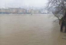 Vanredna situacija u Prijepolju zbog izlivanja Lima: Jedna porodica već evakuisana iz svoje kuće