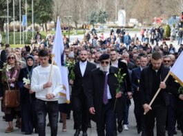 Ministar Zukorlić na komemorativnoj šetnji “Štrpci bez mezara” u Prijepolju