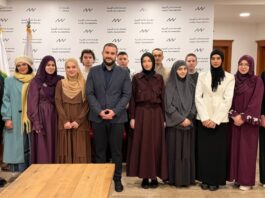 Zukorlić sa stipendistima MUFTY fondacije