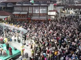 Hiljade mališana na ulicama Novog Pazara dočekale Ramazan