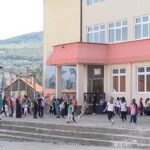 Školstvo u Novom Pazaru pred kolapsom – Slabi rezultati, privatni časovi i rad u tri smjene