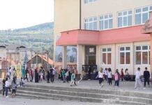 Školstvo u Novom Pazaru pred kolapsom – Slabi rezultati, privatni časovi i rad u tri smjene