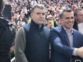 Memić na drugi dan Bajrama na skupu SNS u Areni