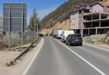 Tinejdžerka (16) preminula na putu do bolnice – Bila s još jednom djevojčicom na trotinetu