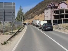 Tinejdžerka (16) preminula na putu do bolnice – Bila s još jednom djevojčicom na trotinetu