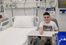 Velika nada za dječaka iz Tutina: Anel Selmanović započeo liječenje u Dubaiju