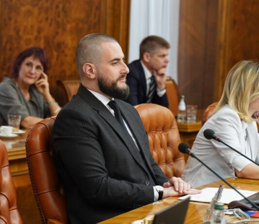 Zukorlić – Vlada usvojila odluku o formiranju Radne grupe za autoput prema Sarajevu