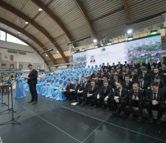 Medresa “Gazi Isa-beg” ispratila novu generaciju maturanata: Znanje i vjera su vaša najveća snaga